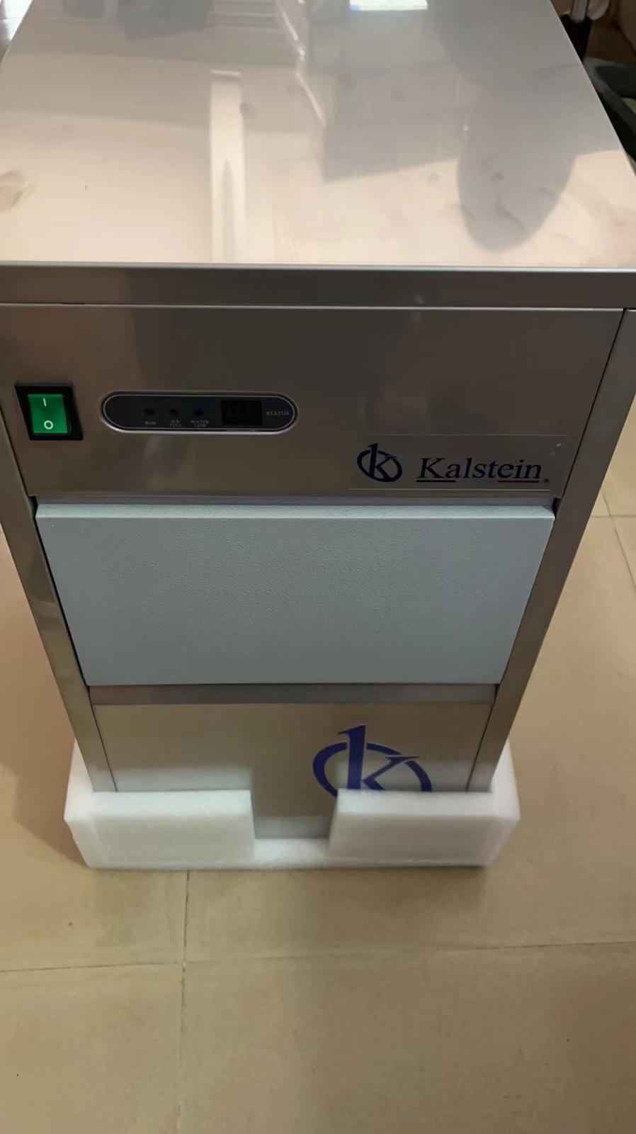 ICE Maker: different types for hospitals and laboratories