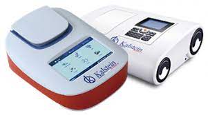 What are the differences between fluorometers and spectrofluorometers?