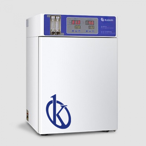 How do you prevent contamination in a laboratory incubator?